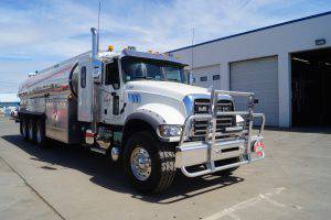 Diesel Tech Truck Repair